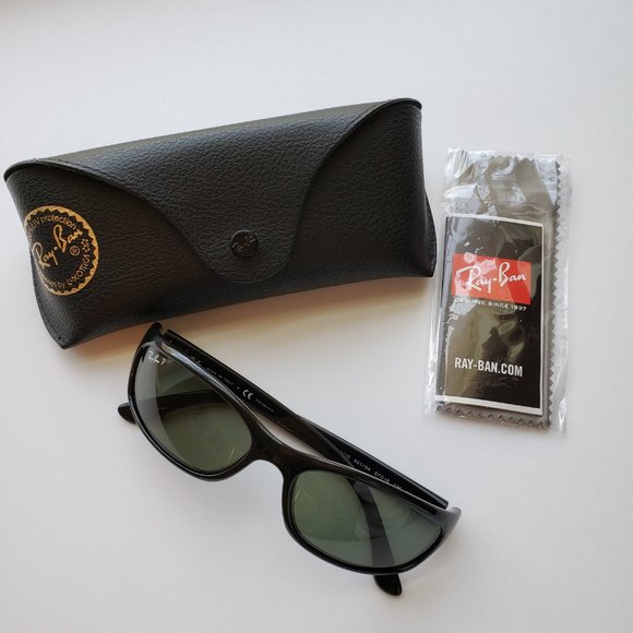 NWOT Ray Ban Black Sunglasses. main image 8
